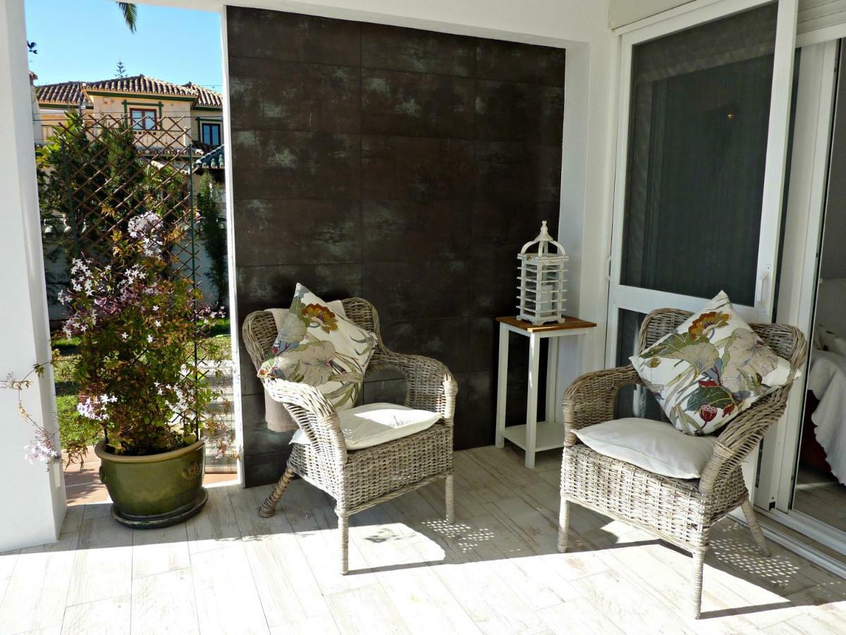 Villa Breeze Boutique Guest Rooms, Marbella Sitio de Calahonda Екстер'єр фото