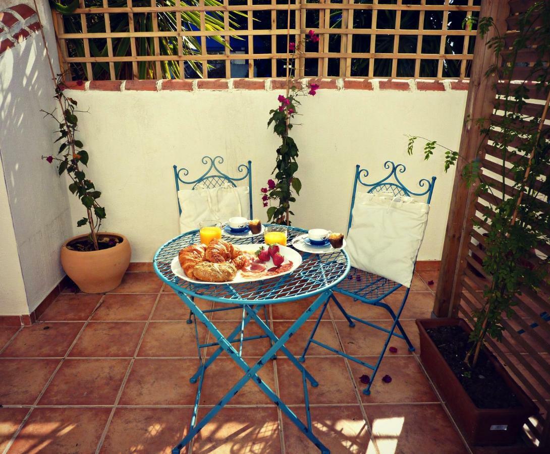 Villa Breeze Boutique Guest Rooms, Marbella Sitio de Calahonda Екстер'єр фото