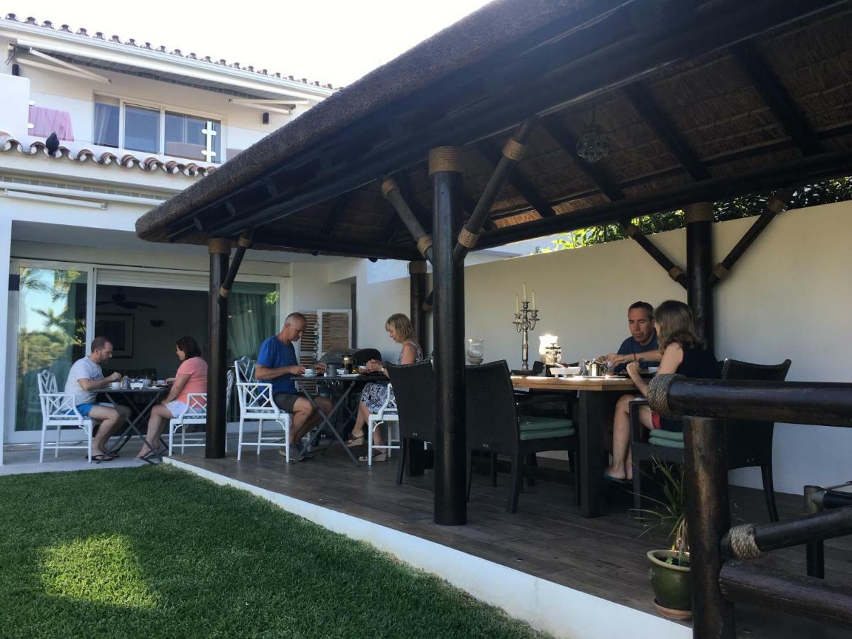Villa Breeze Boutique Guest Rooms, Marbella Sitio de Calahonda Екстер'єр фото