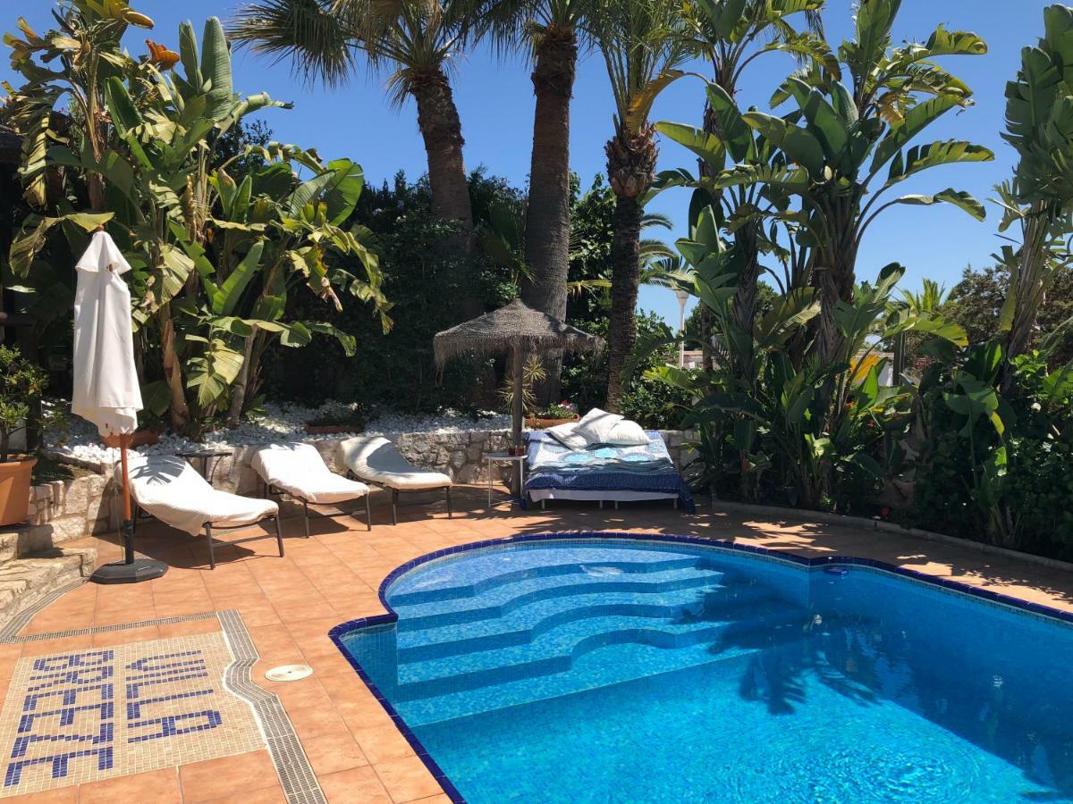 Villa Breeze Boutique Guest Rooms, Marbella Sitio de Calahonda Екстер'єр фото